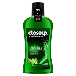 Close Up Anti-Bacterial Nature Boost Mouthwash 300ml
