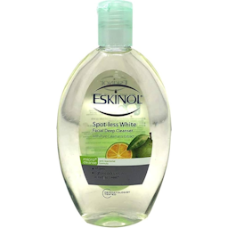 Eskinol Spot-less Facial Cleanser with Calamansi Extract (225 mL)