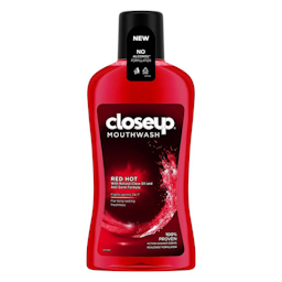 Close Up Anti-Bacterial Red Hot Mouthwash 500ml