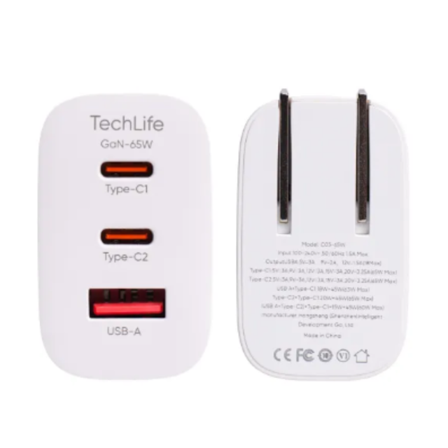 REALME Techlife 65W 3-Port Charger, Fast-Charging, PC + ABS Fireproof Material